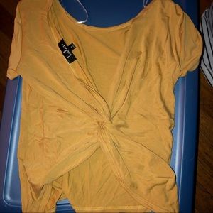 Lulus Back Cutout Casual Tee